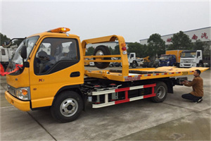 后沙峪哪里有拖车服务